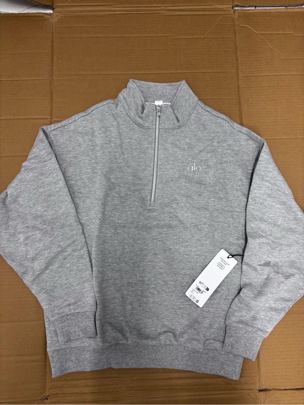 ALO Yoga Men’s Light Grey Half-Zip Sweater